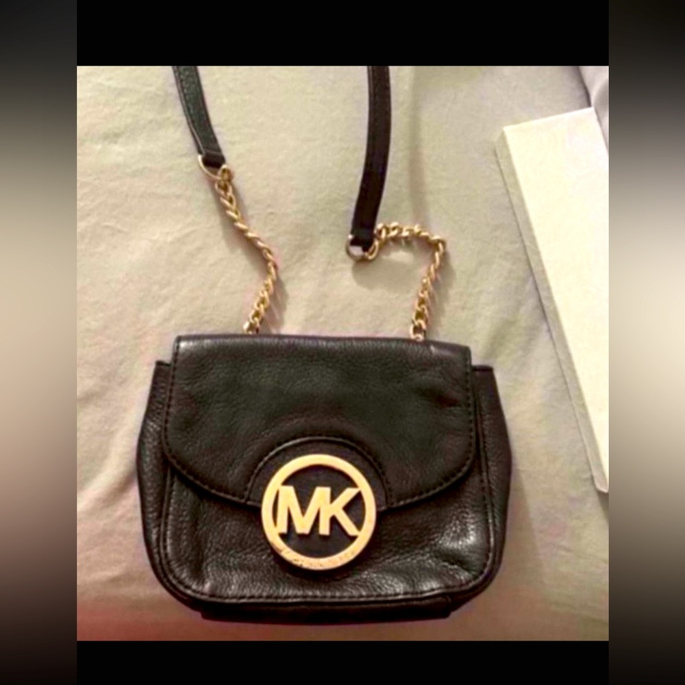 Beautiful Michael KORS purse